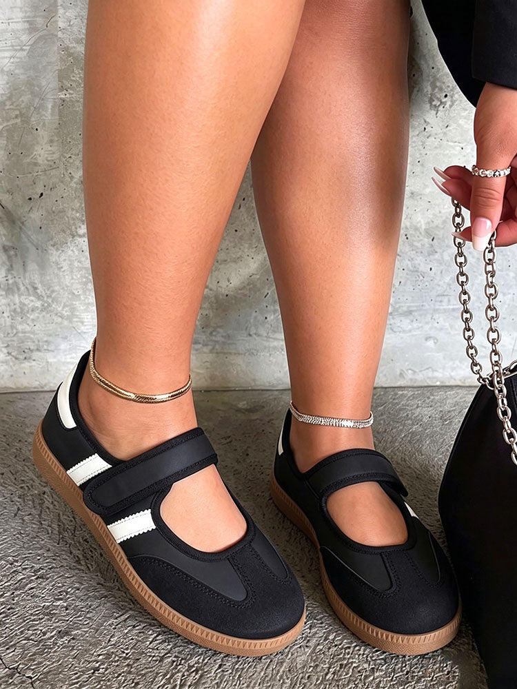 Retro Mary Jane Flats