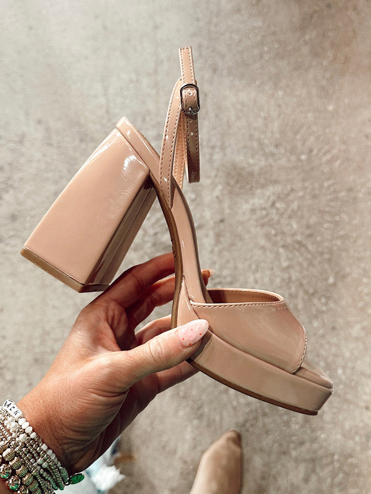 Leather Chunky Heel Sandals - Bold Muse Co
