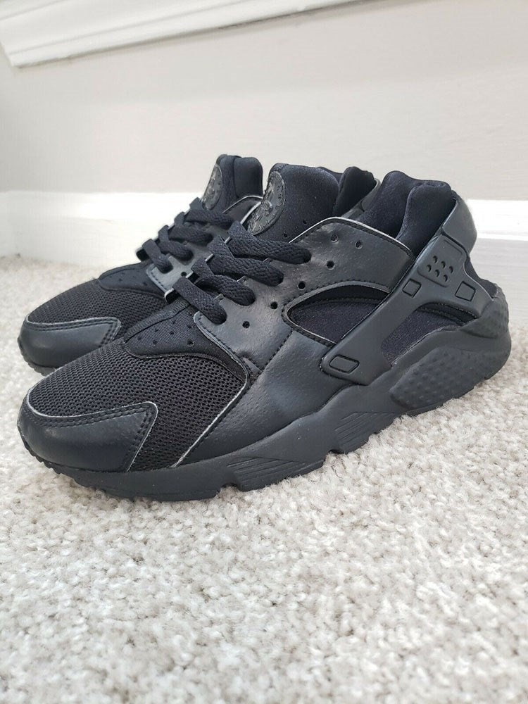 Breathable Lace-Up Sneakers - Bold Muse Co